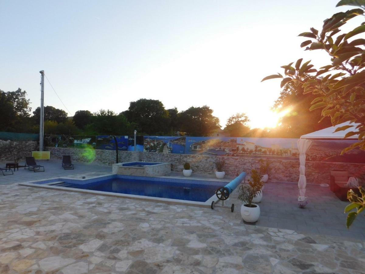Vacation House Radosic Radosic  Bagian luar foto