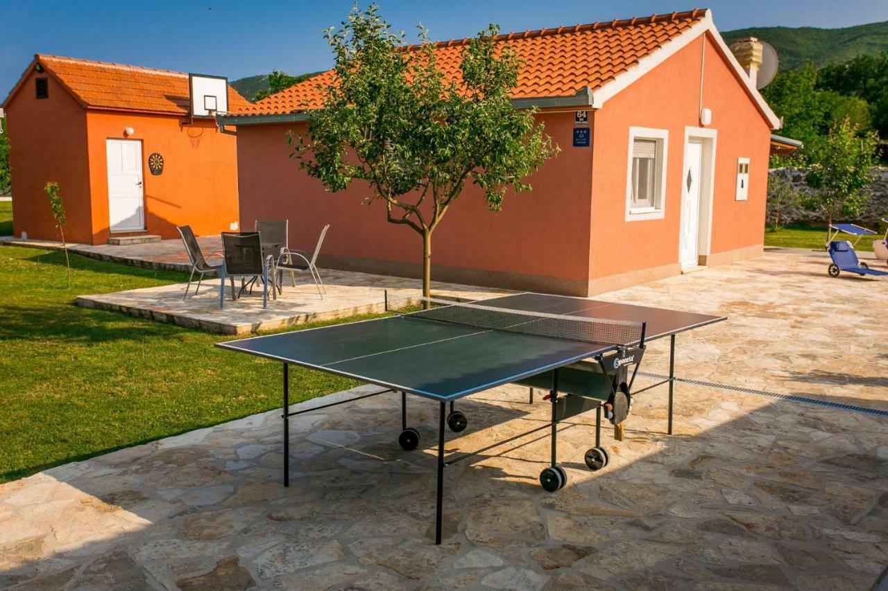 Vacation House Radosic Radosic  Bagian luar foto