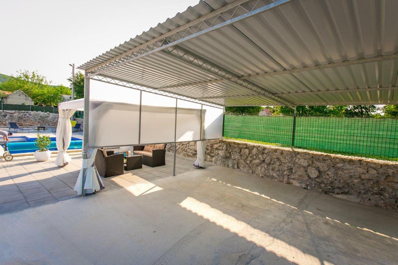 Vacation House Radosic Radosic  Bagian luar foto
